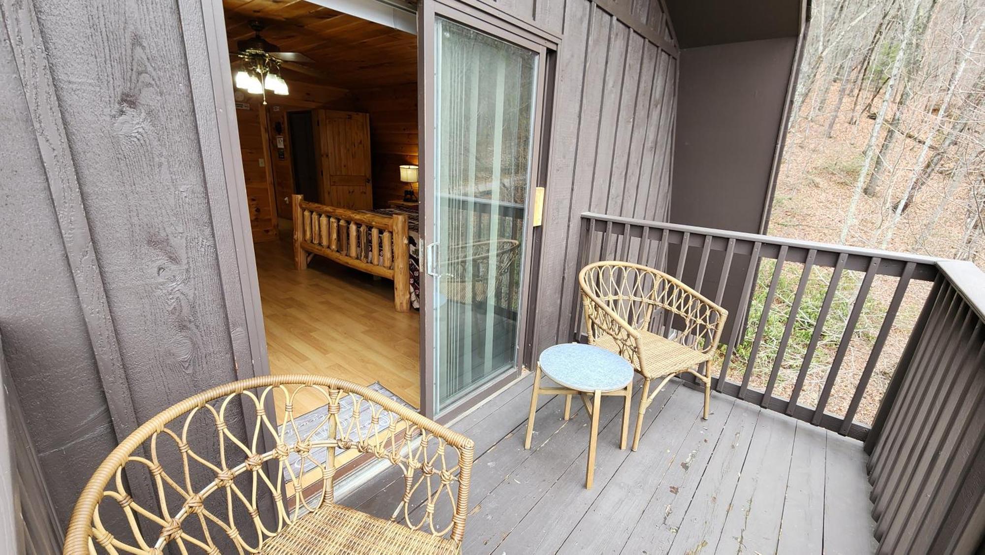 Lazy Bear Cabin Sevierville Bagian luar foto
