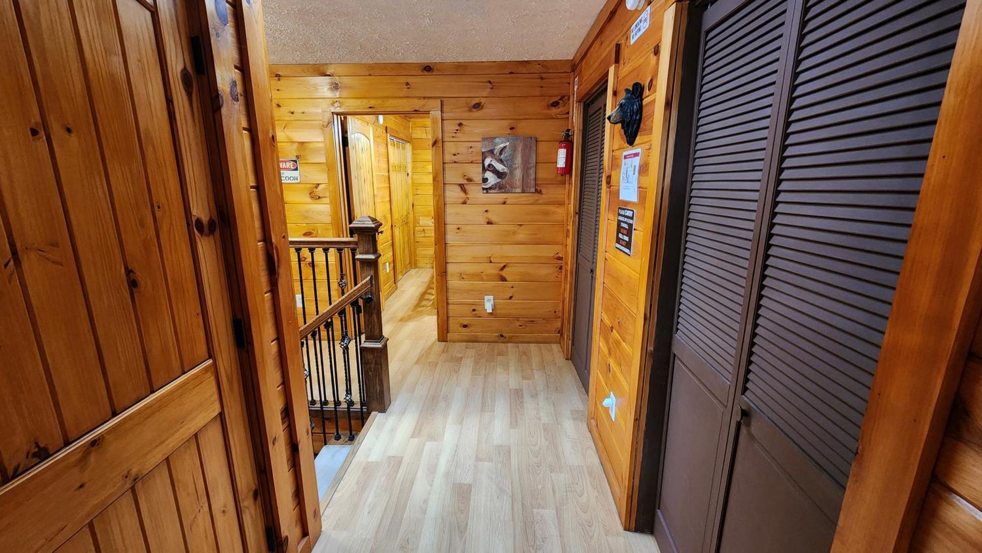 Lazy Bear Cabin Sevierville Bagian luar foto